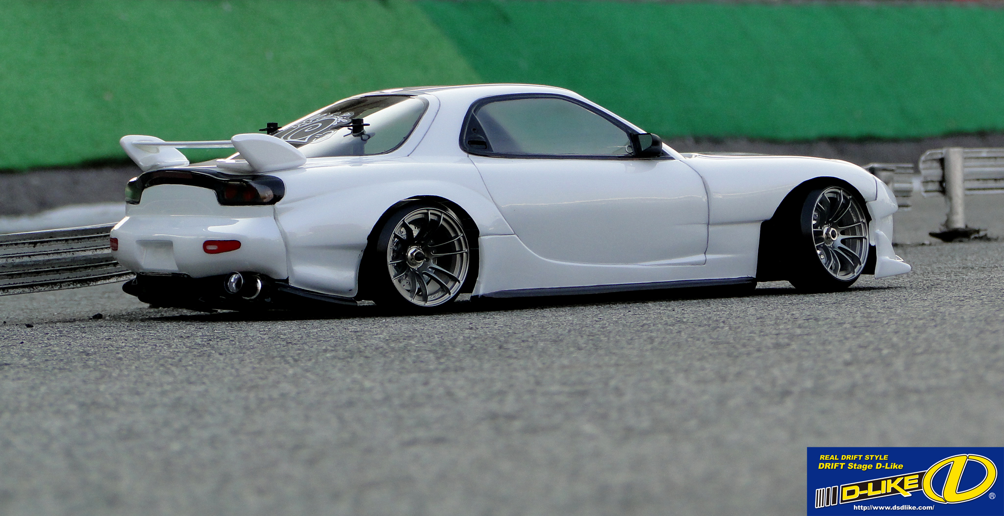 Mazda RX-7 FD3S (Aero) 1-10 Body Set [D-Like] DL107-1